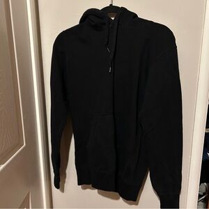 Uniqlo black hoodie